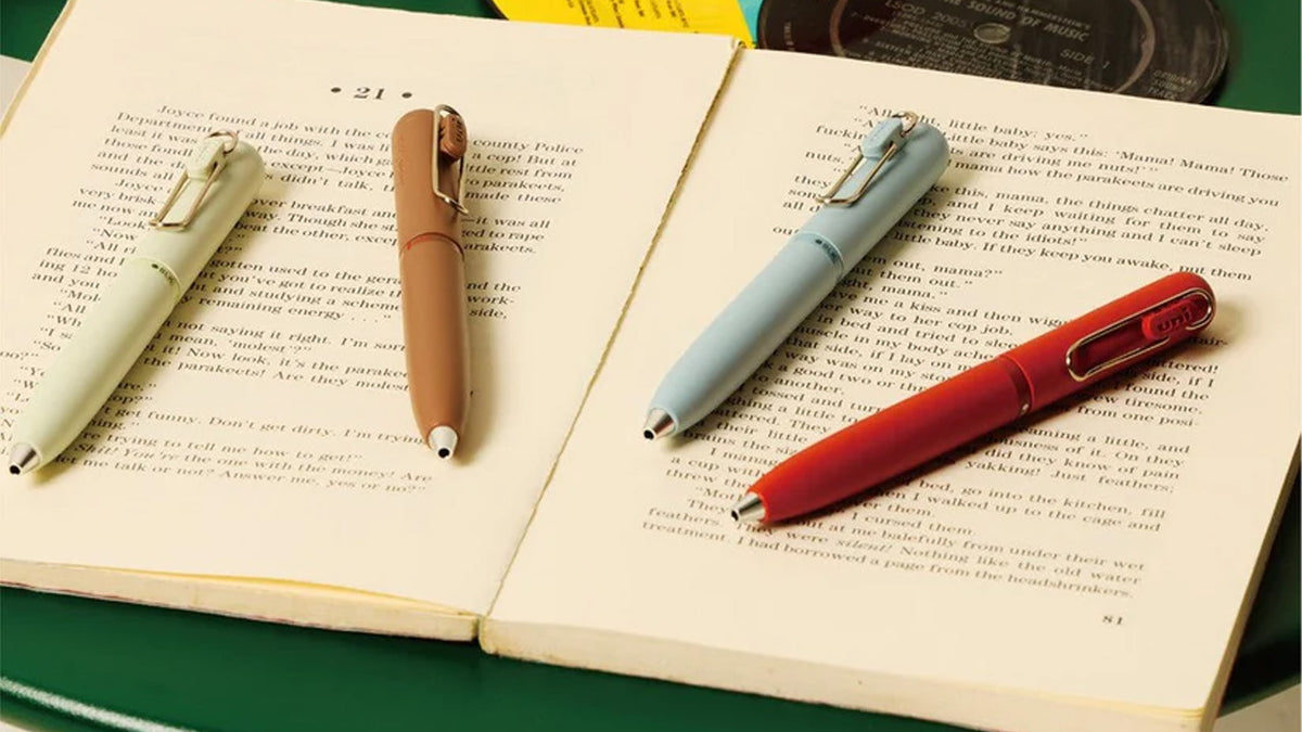 One Color Pen One 0.38 3 Color Gel Ink Ballpoint Pen